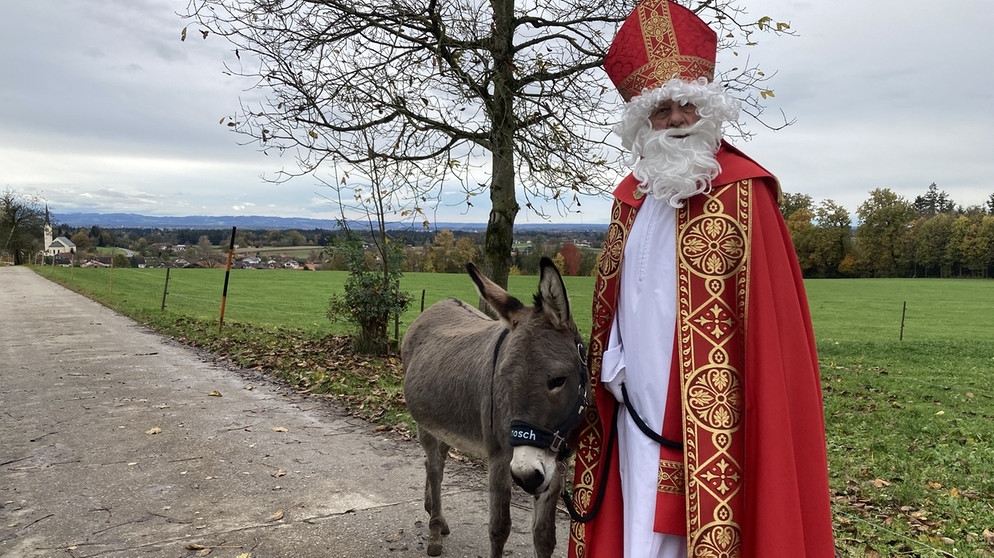 Jungfrau Bison Präsident weihnachtsmann roter mantel seit 1700