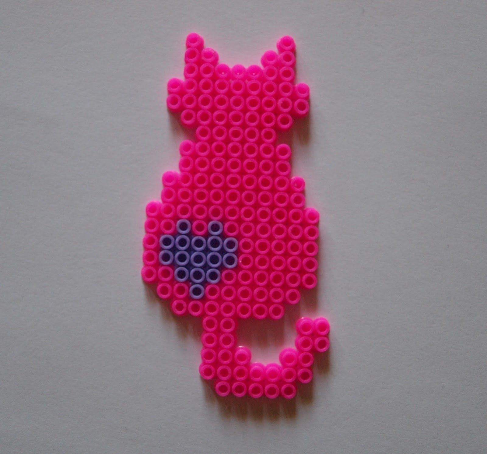 Bügelperlen-Vorlage: Katze  Kiki - Die Kinderkiste Perler Crafts, Diy innen Vorlage Bügelperlen Ideen