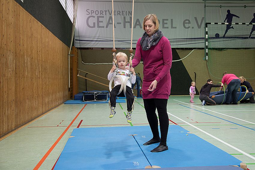 Eltern-Kind-Turnen - Sportverein Gea-Happel E.v. Herne in Eltern Kind Turnen