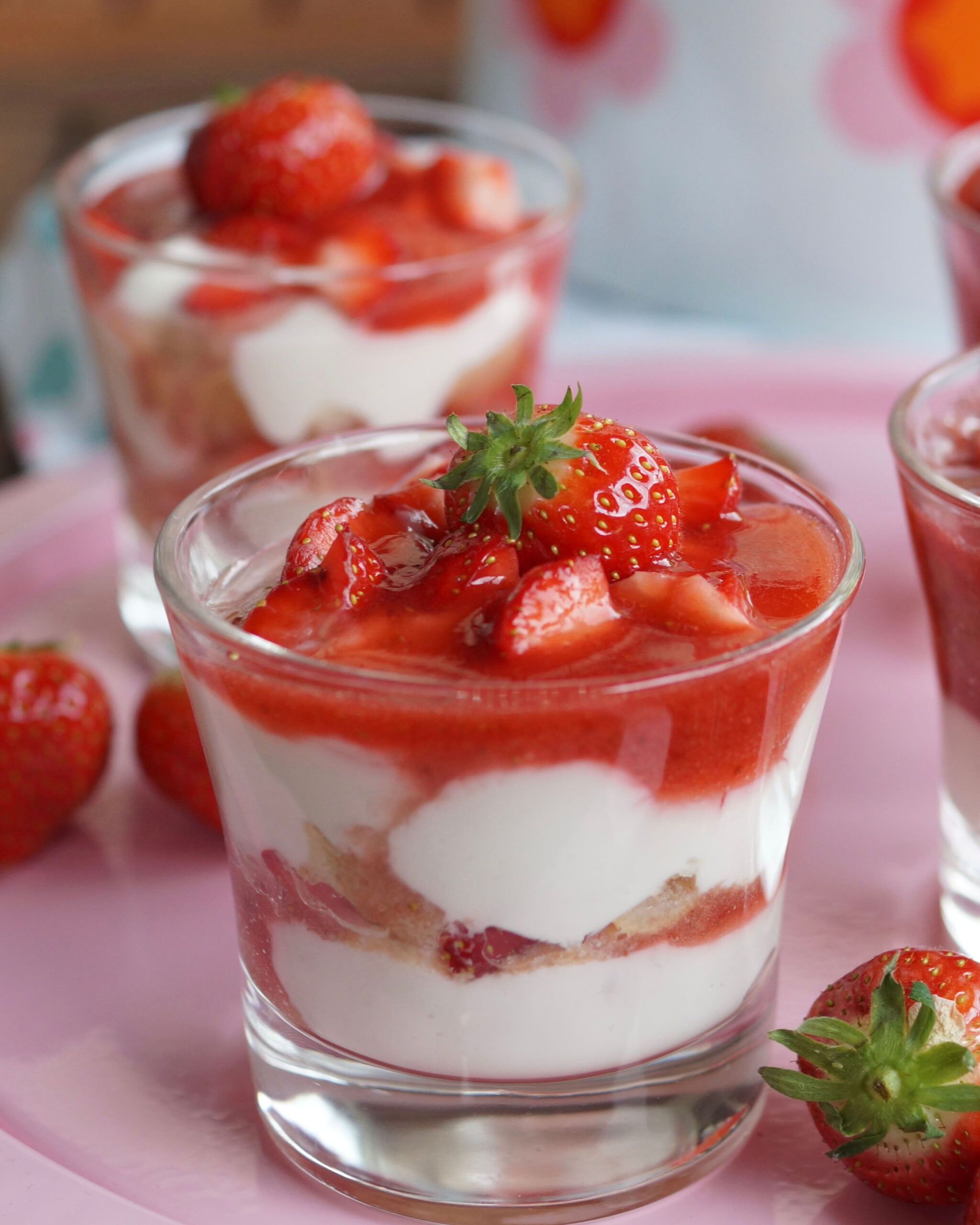 Leichtes Erdbeeren-Tiramisu Im Glas  Desserts, Gingerbread Dessert, Food bestimmt für Gourmet Dessert Rezepte