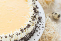 Omas Eierlikörtorte Mit Nussboden  Backen Macht Glücklich innen Omas Beste Eierlikörtorte