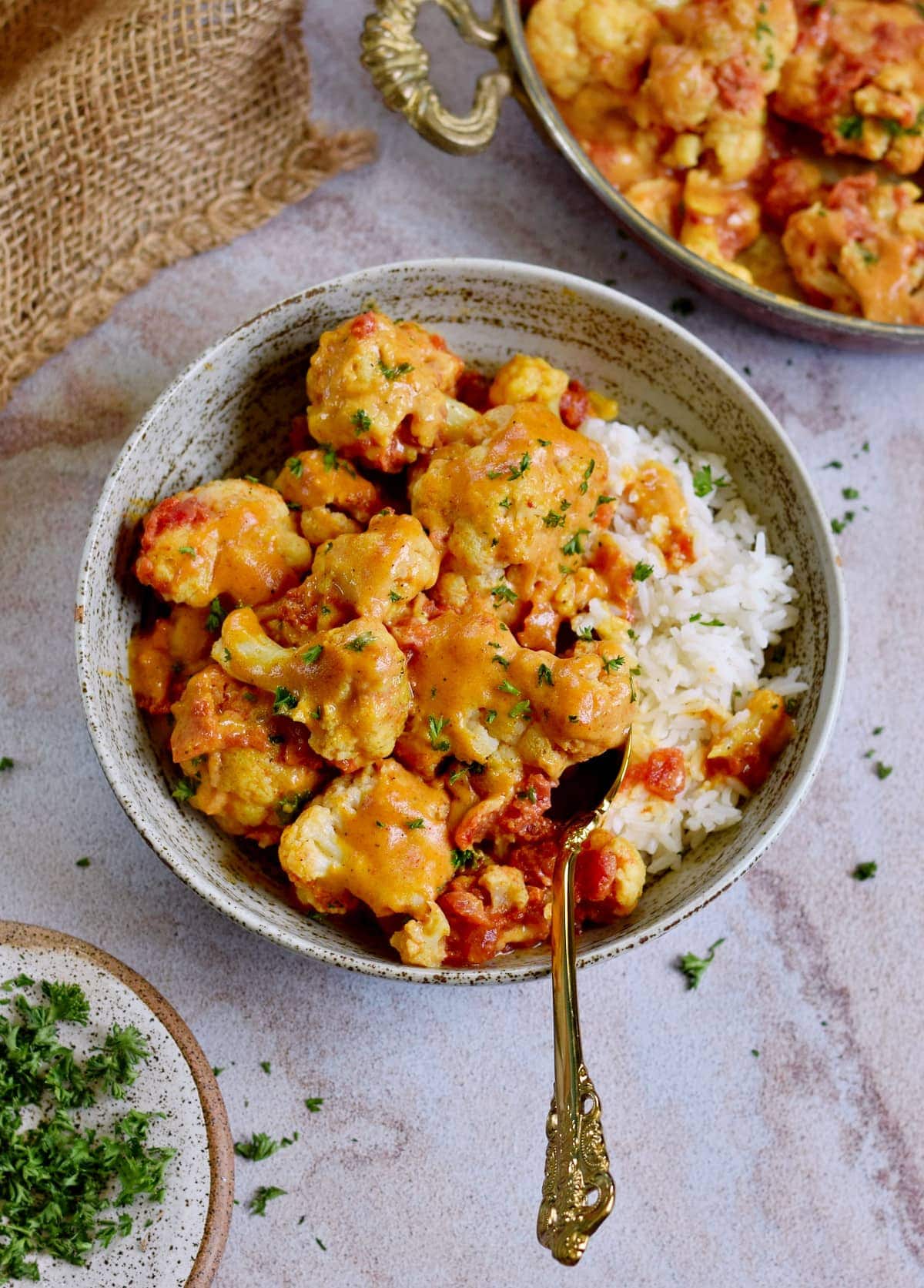 Blumenkohl Curry aus dem Backofen - Elavegan