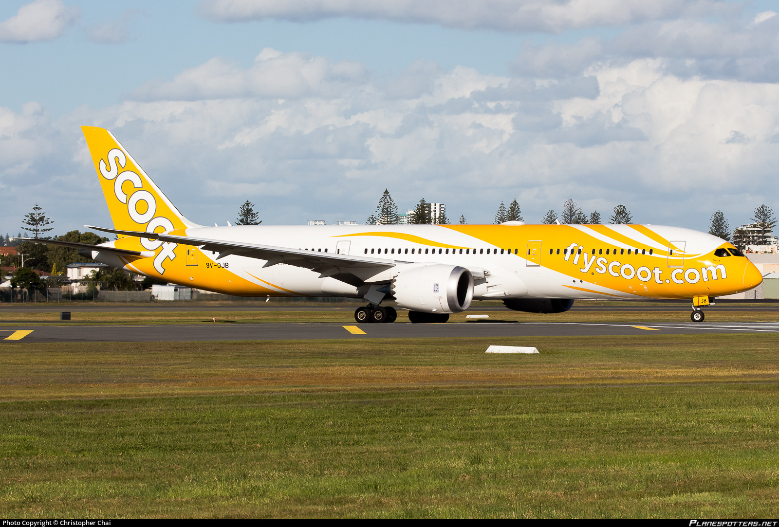 9V-OJB Scoot Boeing 787-9 Dreamliner Photo by Christopher Chai | ID