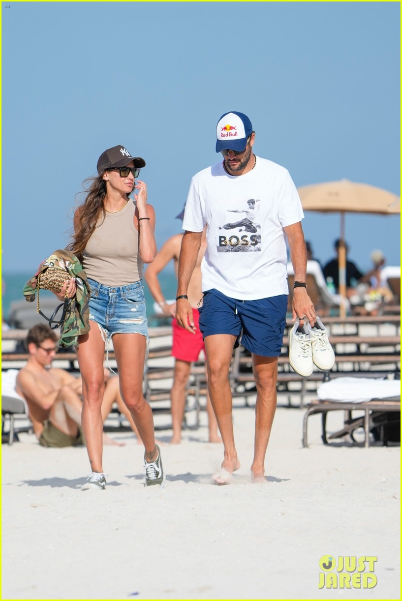 Tennis Star Matteo Berrettini & Girlfriend Melissa Satta Wrapped Up