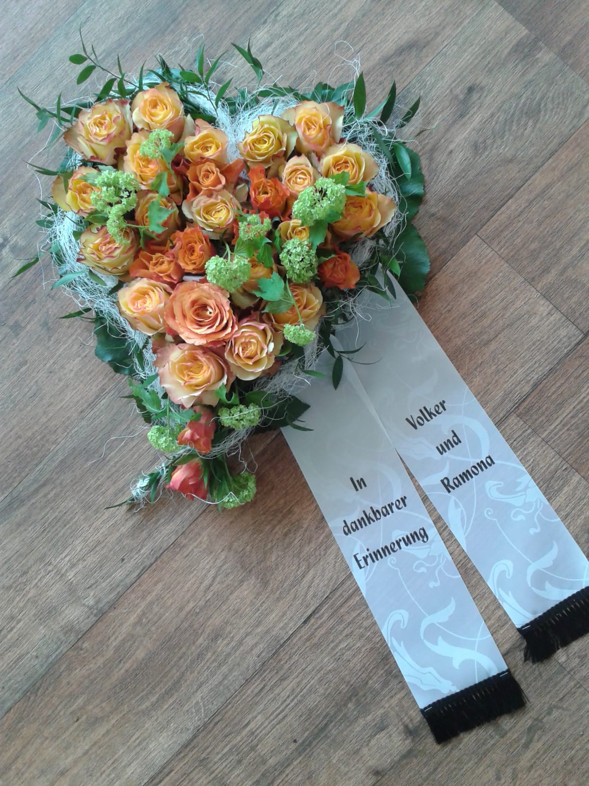 Beerdigungen | Floristik Fachgeschäft Blütenträume