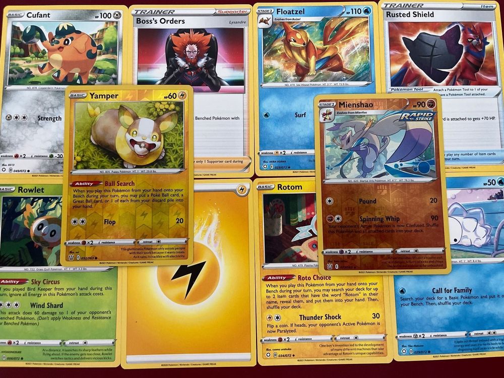 Diverse Pokémon Karten, Inkl. 2 X Holo | Kaufen auf Ricardo
