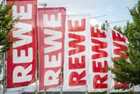 rewe supermarket logo