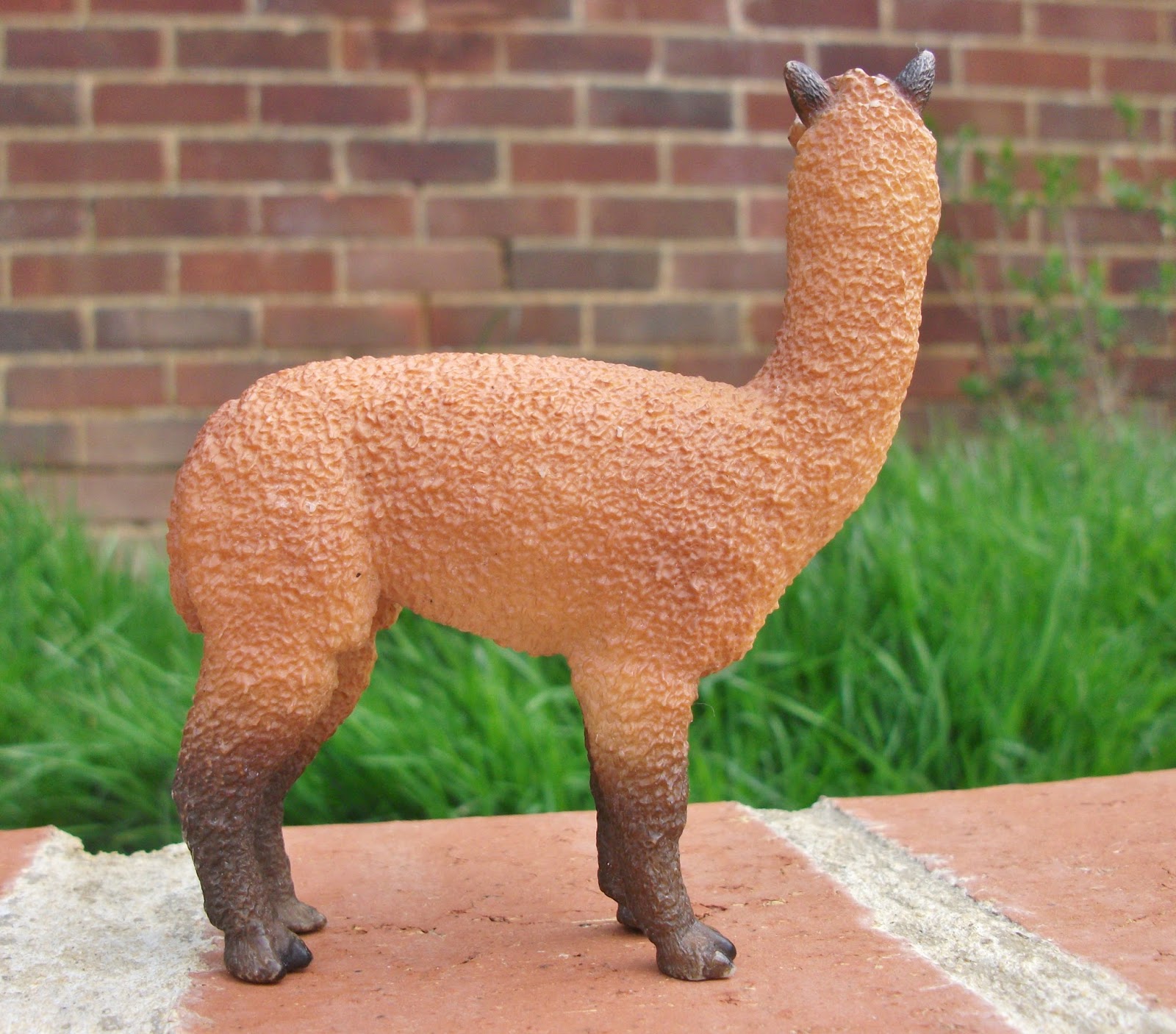  Foto zu Chestnut Heartbeats: Schleich Alpacas 