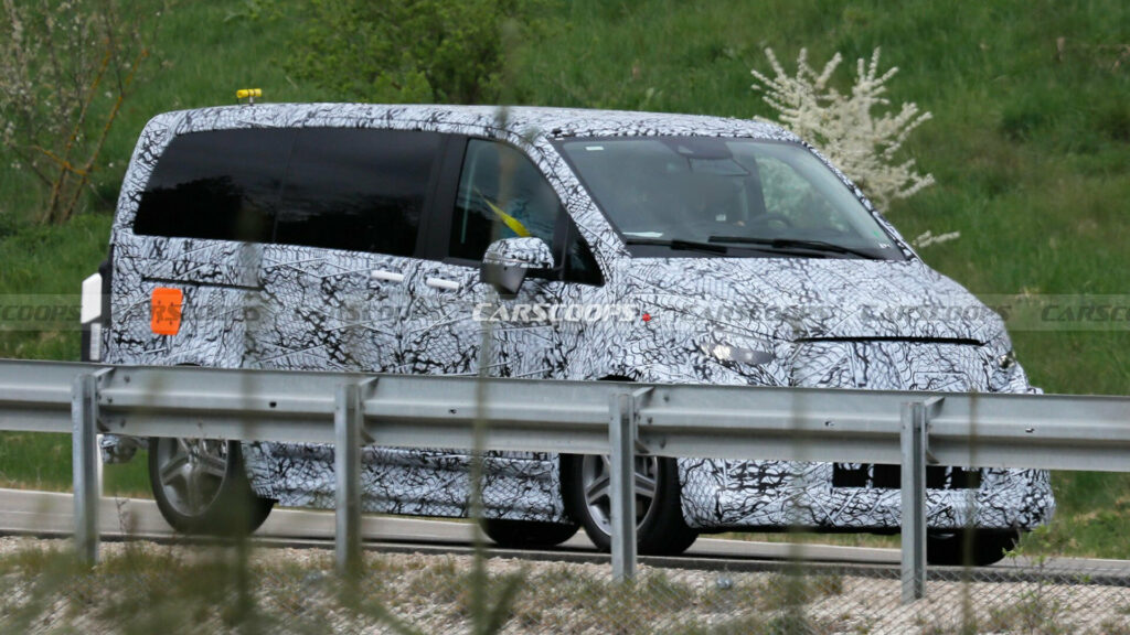  2026 Mercedes V-Class Mule Hints At An Electric And Autonomous Future Bildidee 